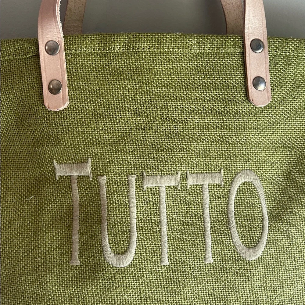 NWOT Ballard Jute Tote Bag in Green with ‘Tutto’ Embroidered Design